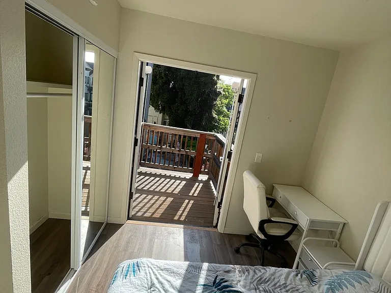 2811-2815 Channing Way #B — Photo 6