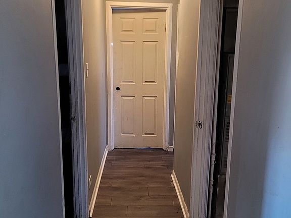 4th image of 14663 Lincoln Ave