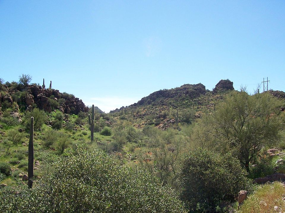 1st image of 198 S Piedra Negra Dr