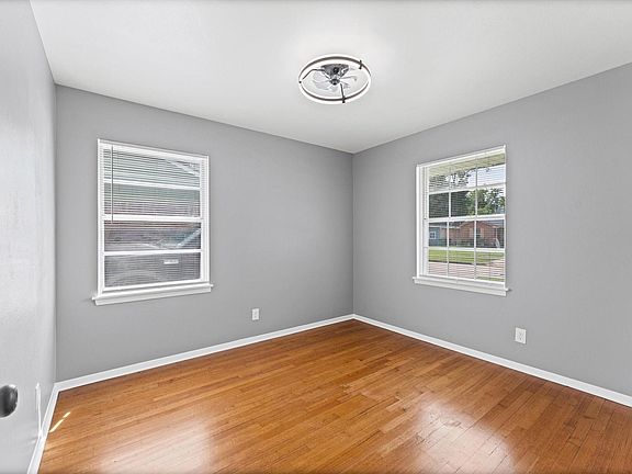 5th image of 819 Gilpin St