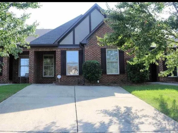 3091 Tyler Crest Cir, Birmingham, AL 35226