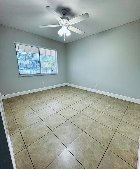 5525 Matanzas Dr — Photo 10