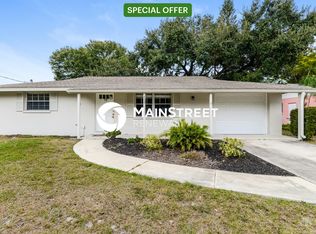 4225 Winthrop St, Sarasota, FL 34232
