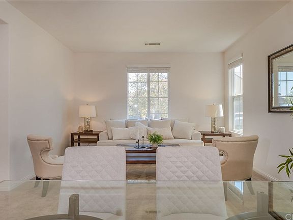 3rd image of 25463 Camellia St