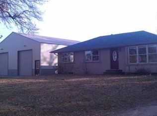 6764 W Broadway Ave, Columbus, MN 55025