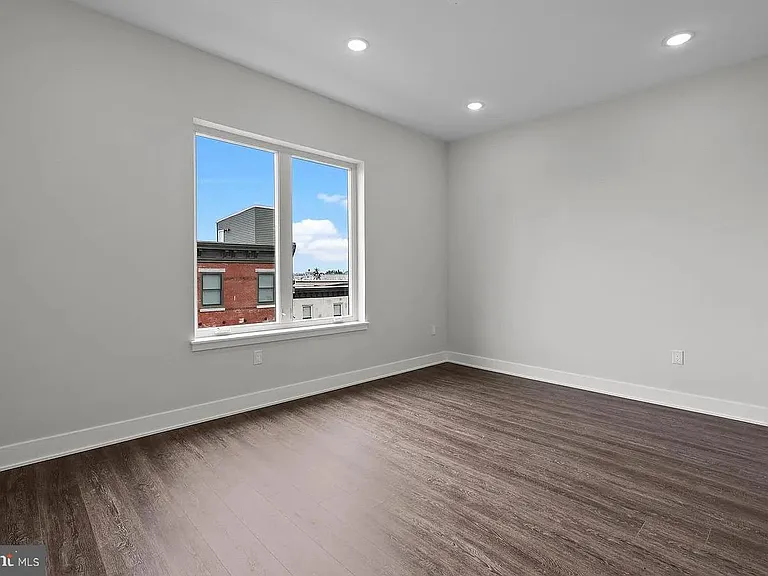 2146 N Front St #3 — Photo 13