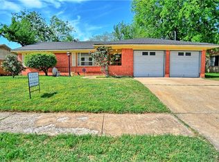 1440 Cloverdale Dr, Fort Worth, TX 76134
