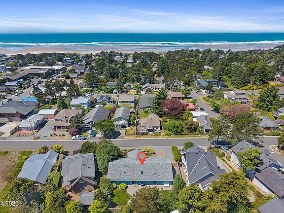 2nd image of 248 3rd St N