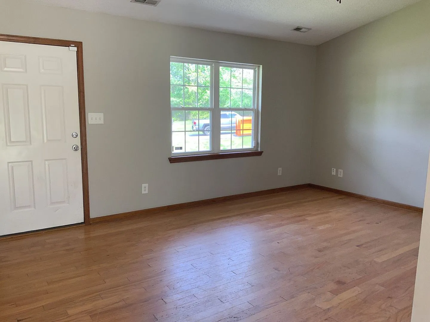 3 Bedroom 2 Bath Home Located Between MCAS New River and MCB Camp LeJeune — Photo 3