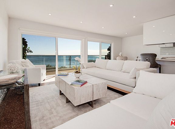 2nd image of 20747 Pacific Coast Hwy APT 4