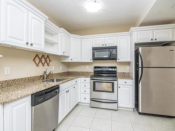 4th image of 2450 Central Ave APT 204