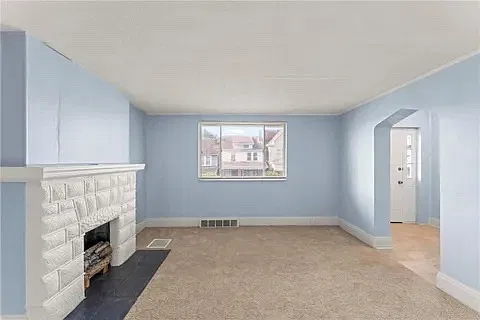 3 bed, 1.5 bath, 1620 sqft, $1,695 — Photo 3