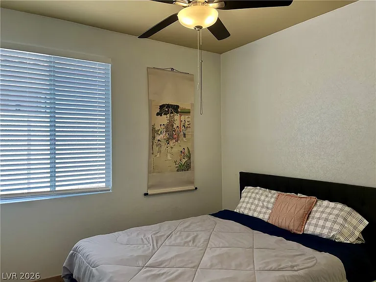 340 Jacaranda Arbor St — Photo 23