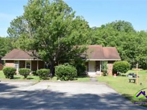 1005A Morningside Dr, Perry, GA 31069