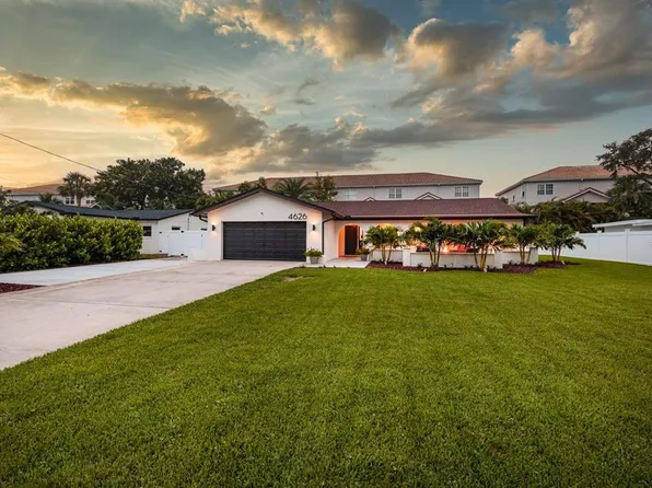 4626 Bayshore Blvd NE, Saint Petersburg, FL 33703
