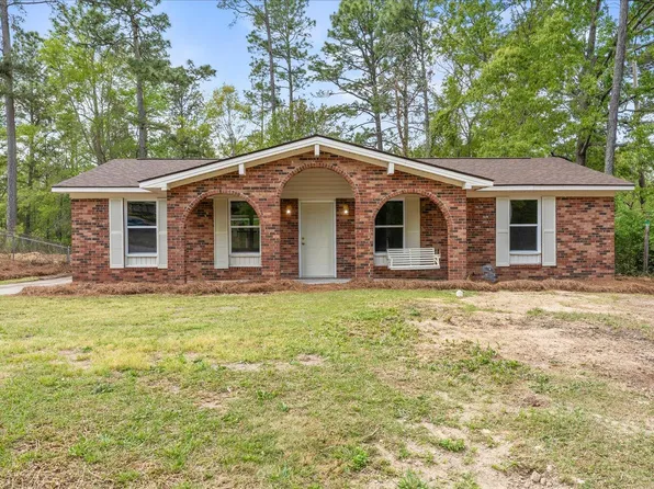 3569 Woodlake Road, Hephzibah, GA 30815