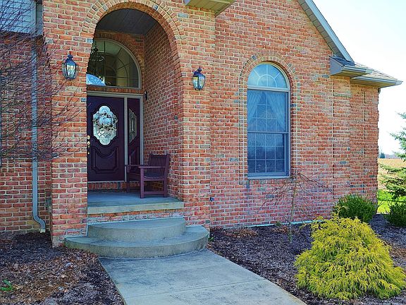 2nd image of 1209 Goldenrod Dr