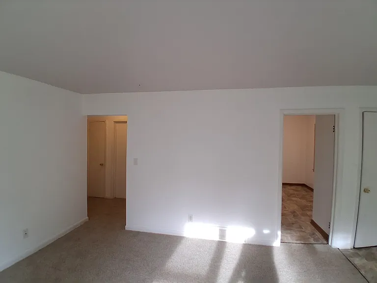 1034 Lakefield Rd #3 — Photo 7