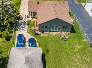 1S183 Valley Rd, Lombard, IL 60148