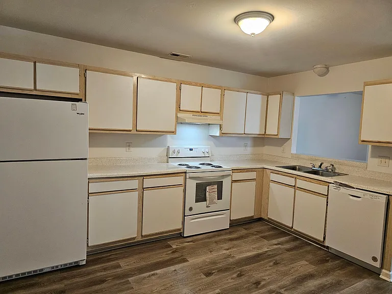 211 Mesa Ln — Photo 22