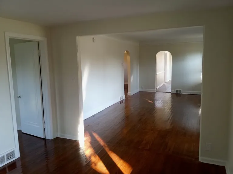 1823 Range Rd — Photo 8