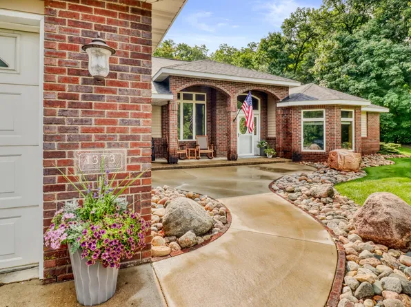 1373 Burroughs Rd, Detroit Lakes, MN 56501