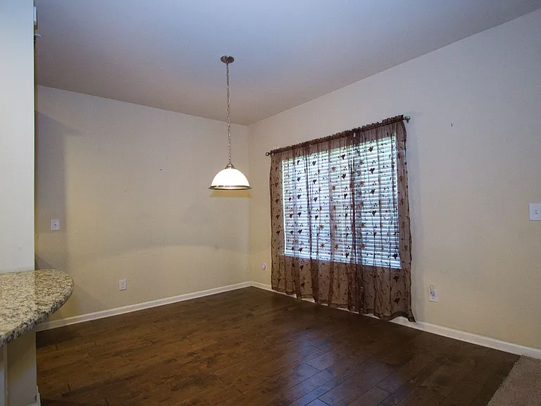 793 Kaitlyn Dr — Photo 18
