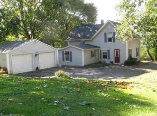 92 Shenipsit St, Ellington, CT 06029