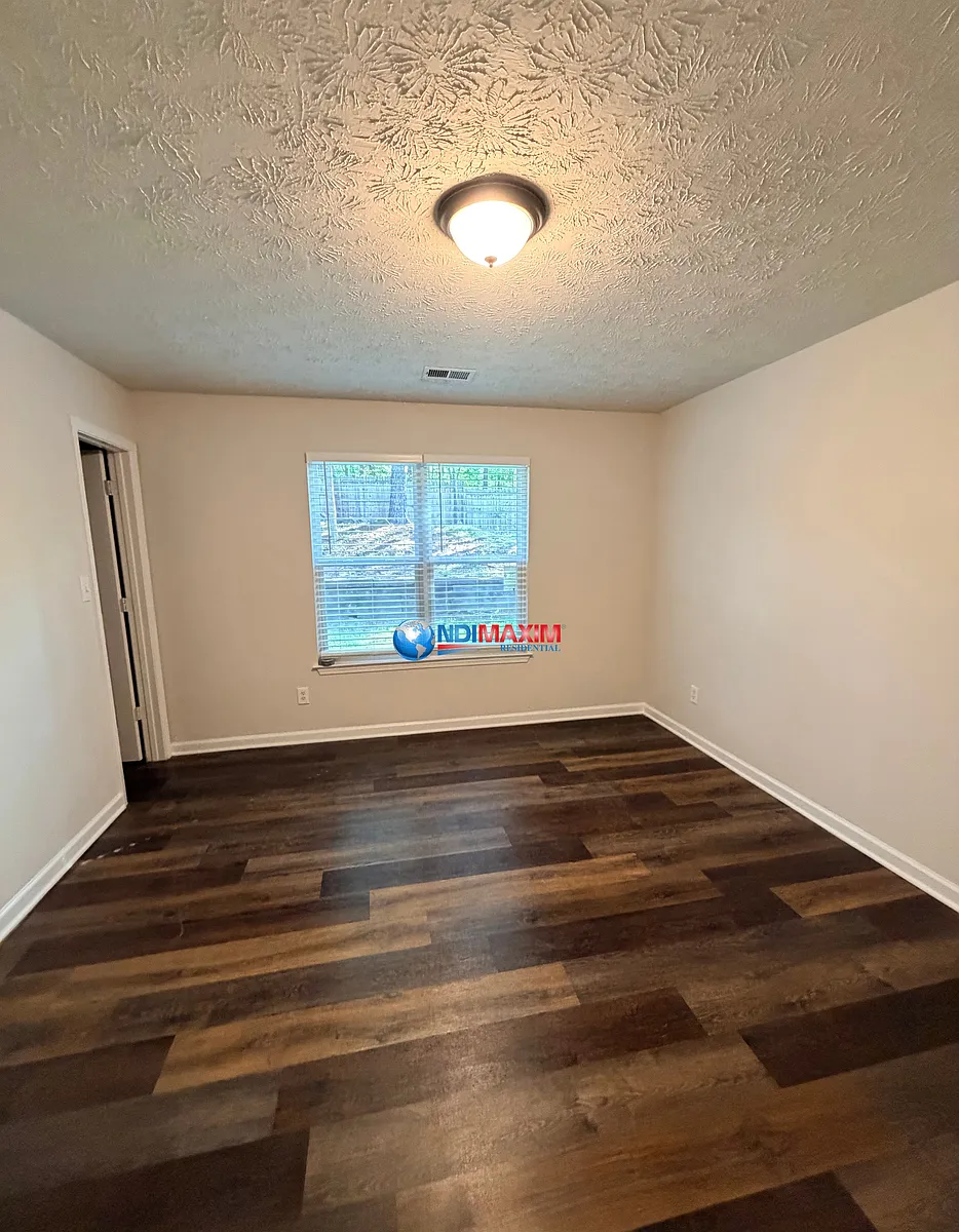 Building Photo - 1281 Carson View Ct