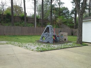 3043 Overbrook Rd, Memphis, TN 38128