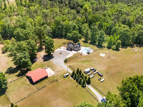 435 Thomas Way #5-B, Cameron, NC 28326