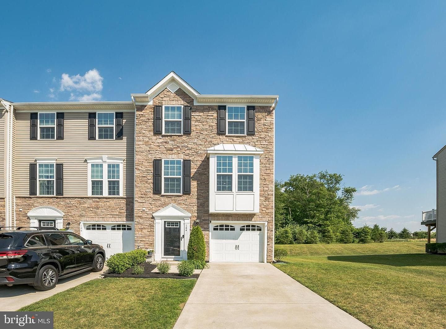 144 Village Green Ln, Sicklerville, NJ 08081 Zillow