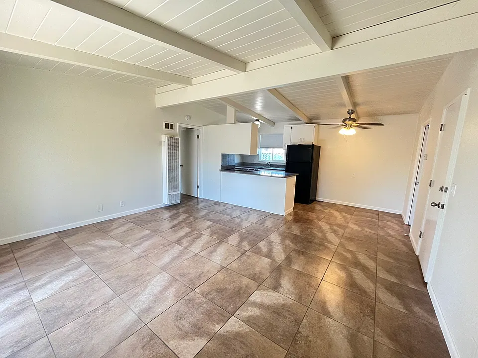 Living Room / Dinning Room