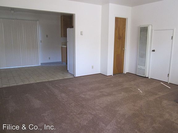 4th image of 8247 Kelton Dr APT B