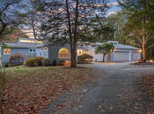 50 Bayberry Hill Rd, Avon, CT 06001