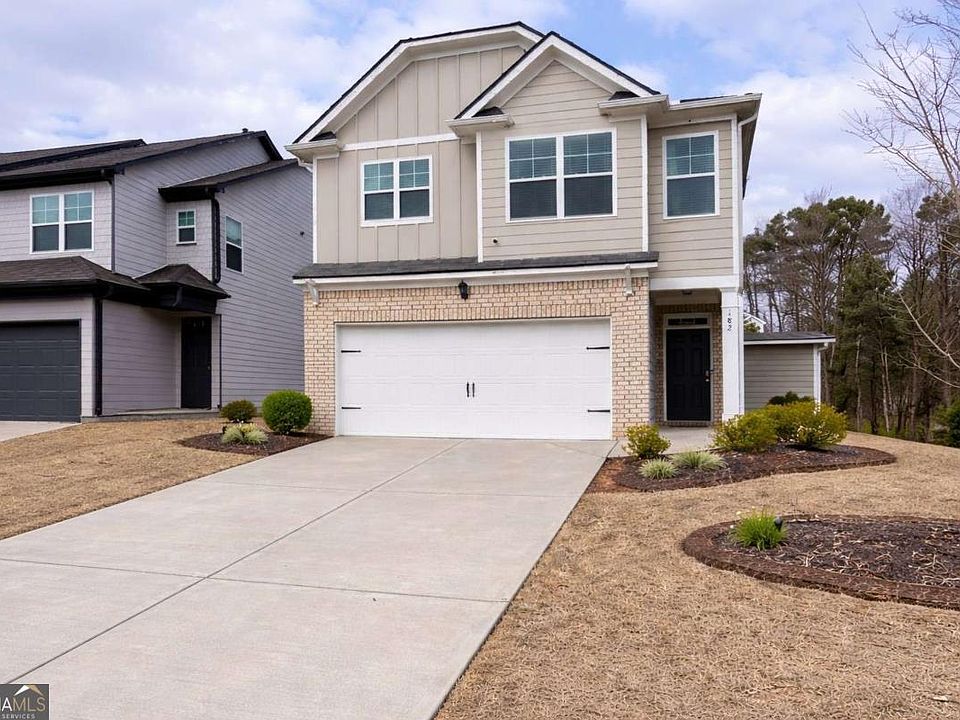 1st image of 182 Woodhouse Cir