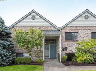 16139 SW 130th Ter APT 34, Tigard, OR 97224