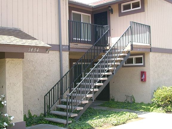3rd image of 1430 E Lincoln Ave