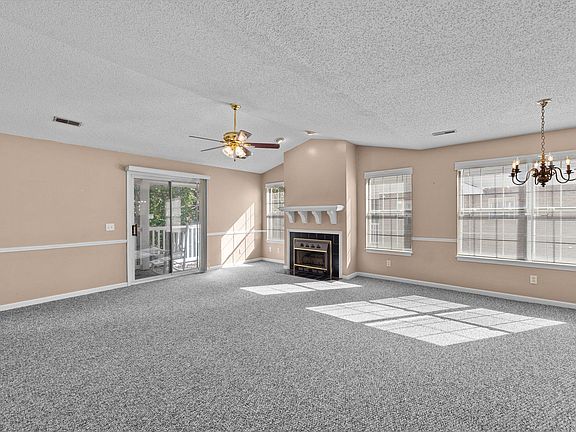 5th image of 3008 Mulberry Ln Unit F