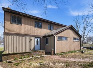 2857 River Rd, Kankakee, IL 60901