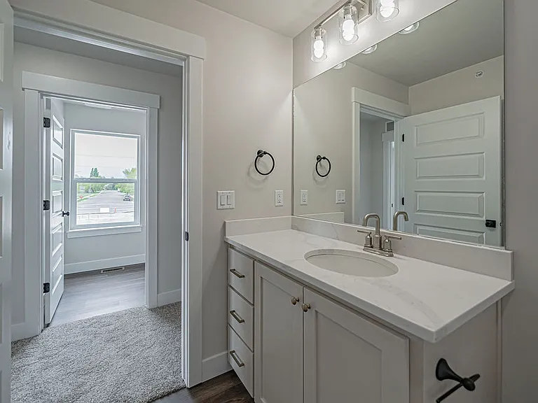 2998 Huntshire Ave — Photo 30