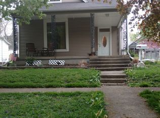 2812 Pine Ave, Mattoon, IL 61938