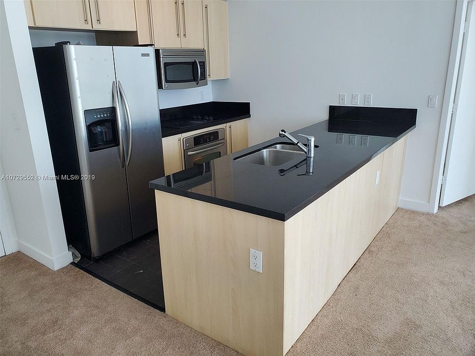 1st image of 1111 SW 1st Ave APT 2322