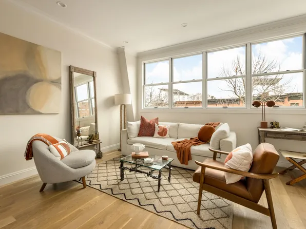 378 Eight Street image 1 of 19