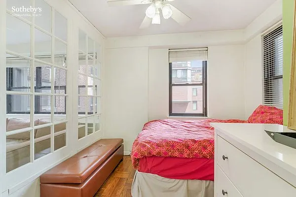 Rented by Sotheby's International Realty | media 32