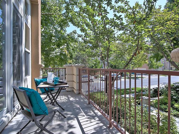 2nd image of 4081 Crandall Cir