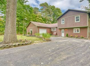 536 Vosburg Rd, Webster, NY 14580