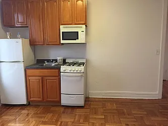 Rented by Lang Realty LLC