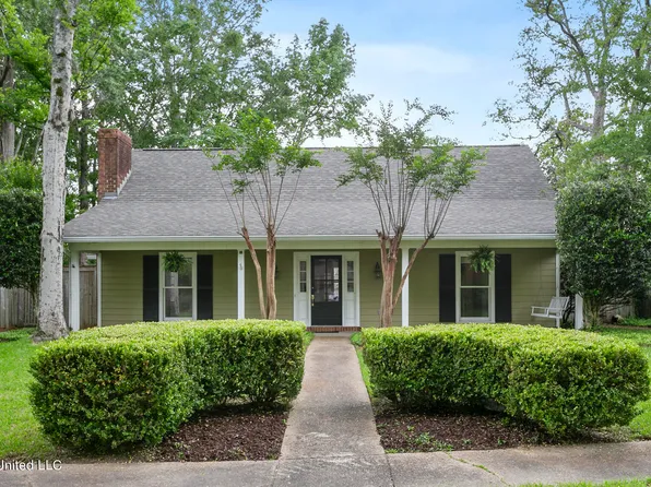 5149 McCoy Dr, Jackson, MS 39211