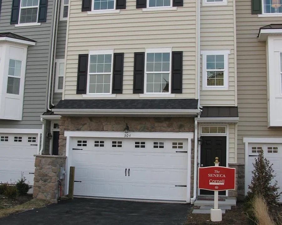 304 Wilkinson Dr